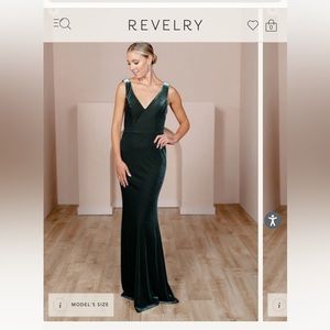 Revelry Dakota Velvet Size 6 Classic Emerald 614
